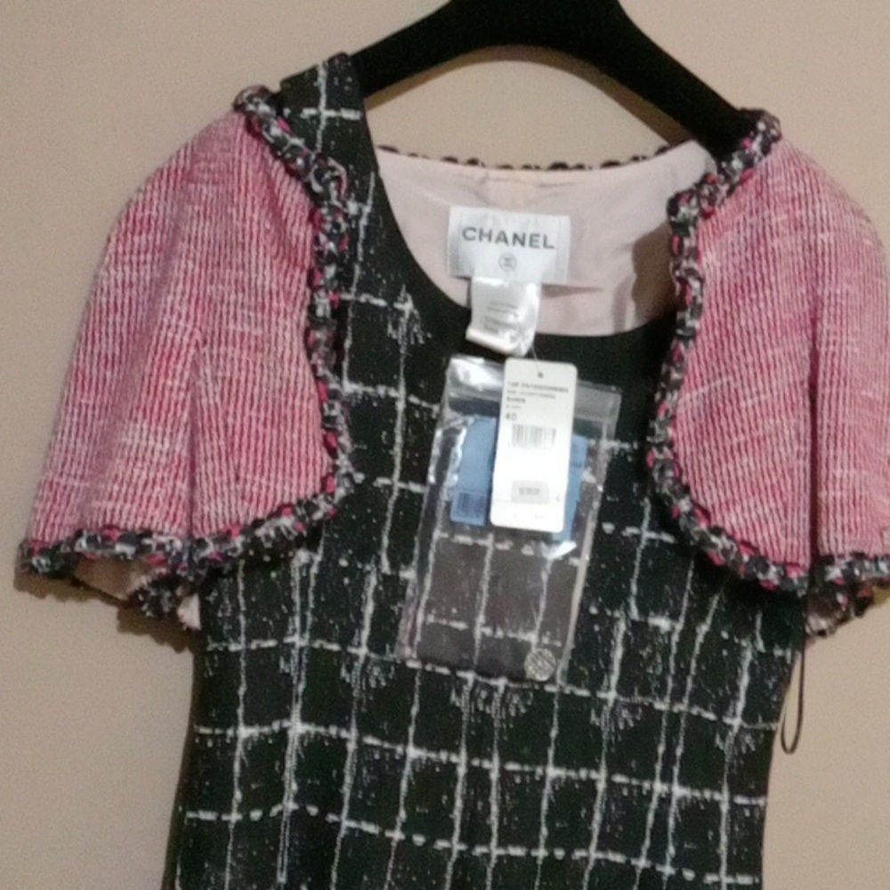 Chanel Jacket+Dress size 40  Black/Pink